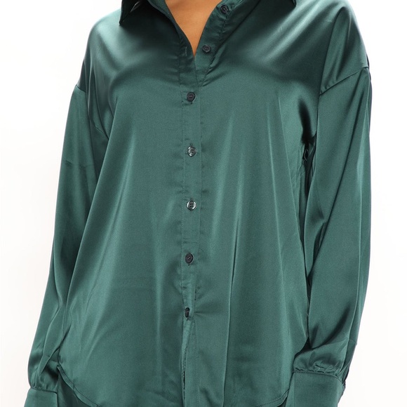 Emerald Green Satin Button-Down Blouse | Fashion Nova | SMALL - Picture 2 of 7